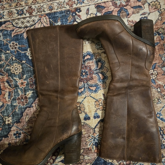 Born Brown Leather Boots - Picture 5 of 9